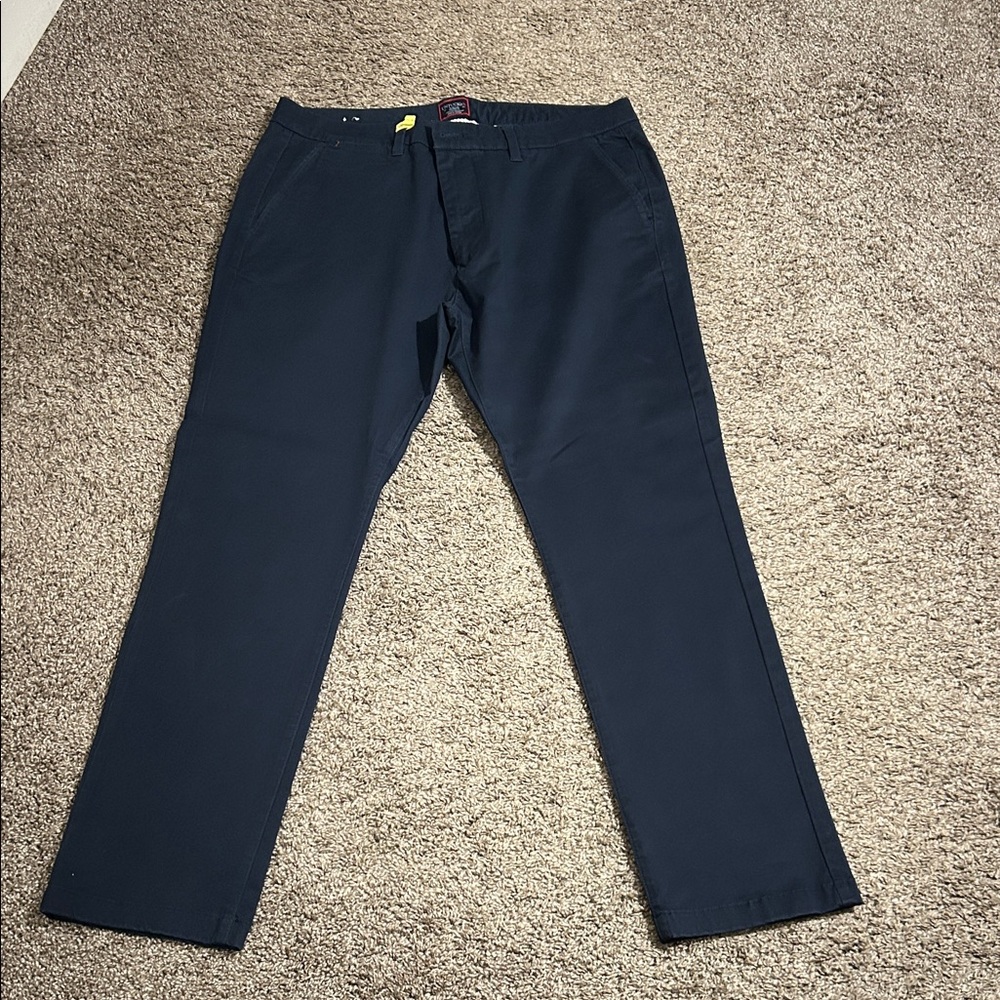 UNTUCKit Men's Dark Blue Chinos